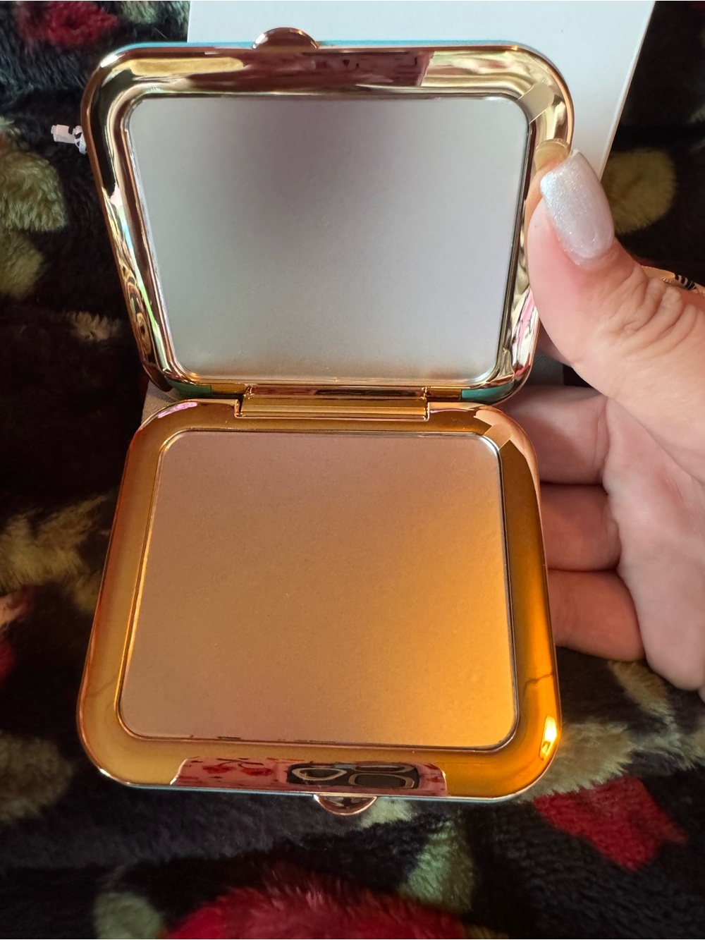 Miu Miu Turquoise Compact Mirror NIB - Picture 2 of 2